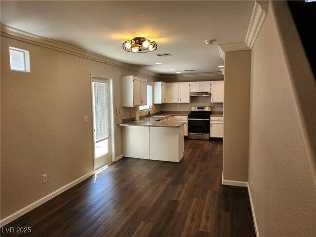 property at 5165 Paradise Skies Ave
