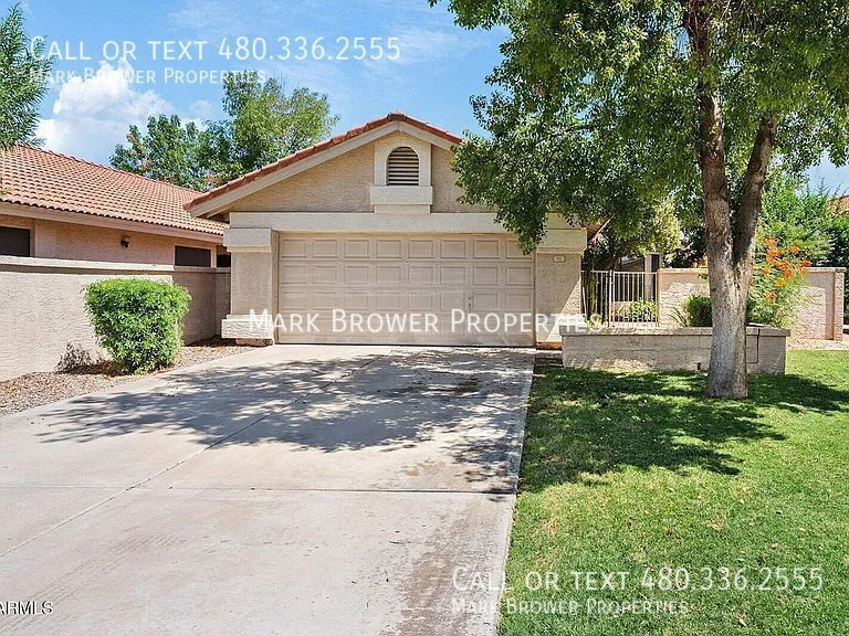 912 W Sunward Dr in Gilbert, AZ - Building Photo