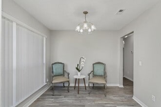 5309 Whitney Ct in Crestview, FL - Building Photo - Building Photo