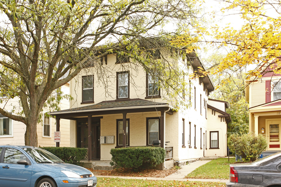324 Catherine St in Ann Arbor, MI - Building Photo