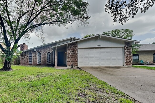 property at 3815 Marywood Dr