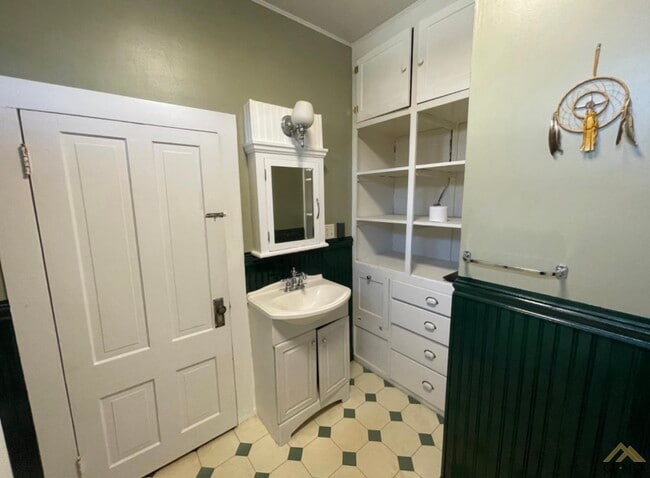 305 North St, Unit A