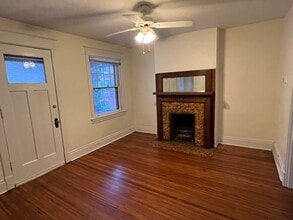 1613 Buena Vista St, Unit 1613 Buena Vista St in Pittsburgh, PA - Building Photo - Building Photo