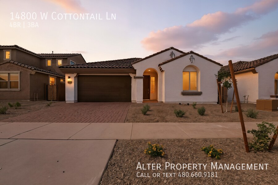 14800 W Cottontail Ln in Surprise, AZ - Building Photo