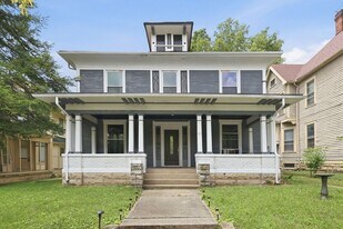 911 N Fountain Ave in Springfield, OH - Building Photo