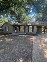 4191 Yale Rd in Memphis, TN - Building Photo