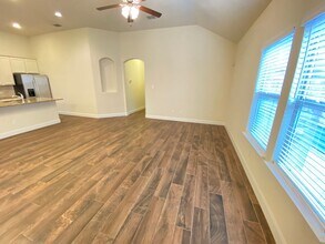 1203 FM306 in Canyon Lake, TX - Building Photo - Building Photo