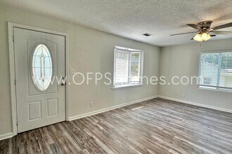 326 Washington Ave in Valparaiso, FL - Building Photo - Building Photo