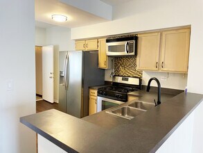 8122 Ripple Ridge in Darien, IL - Building Photo - Building Photo