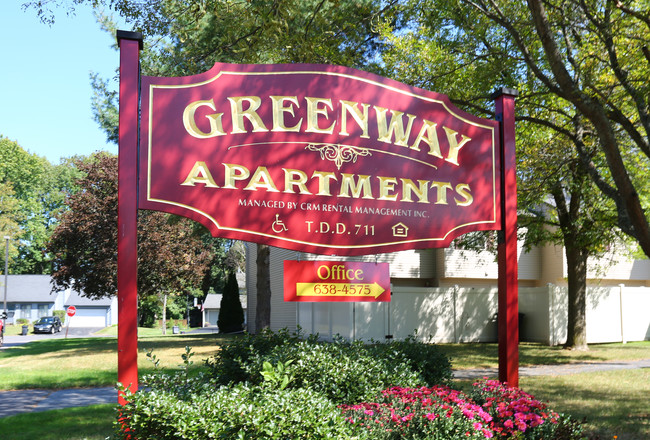 Greenway Apartments in Lysander, NY - Foto de edificio - Building Photo