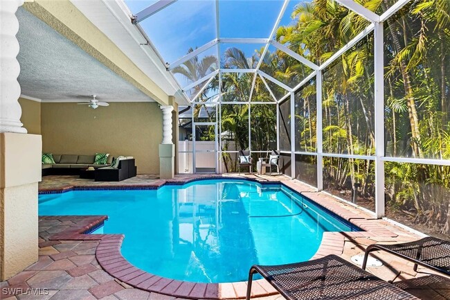 2817 SW 42nd Ln in Cape Coral, FL - Foto de edificio - Building Photo