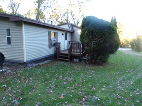 5 Marlene Dr in Ledyard, CT - Building Photo - Building Photo