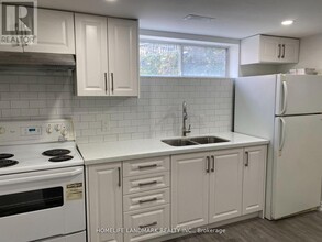 35 Adencliff Rd in Toronto, ON - Building Photo - Building Photo