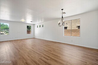 7812 S 71st Ave in Phoenix, AZ - Building Photo - Building Photo
