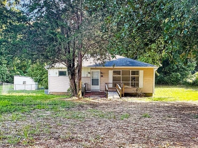 property at 416 Burbank St