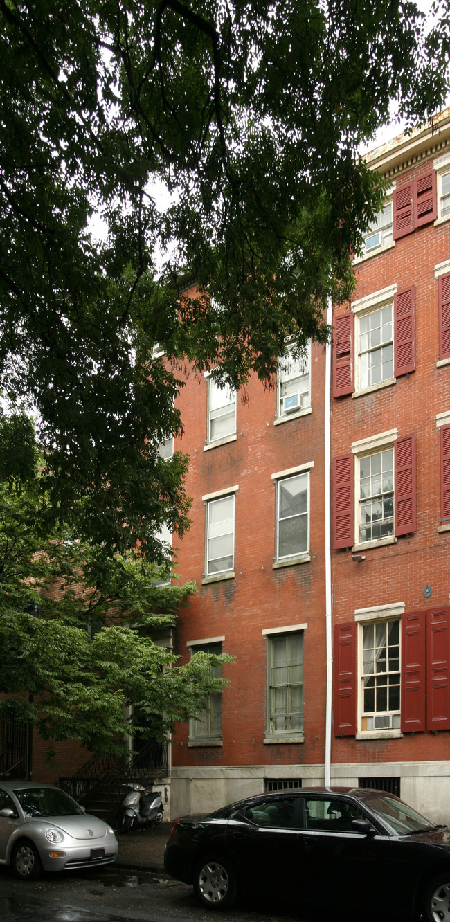 1118 Spruce St in Philadelphia, PA - Foto de edificio - Building Photo