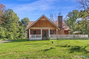 53 Swaller Hill Rd in Sharon, CT - Building Photo
