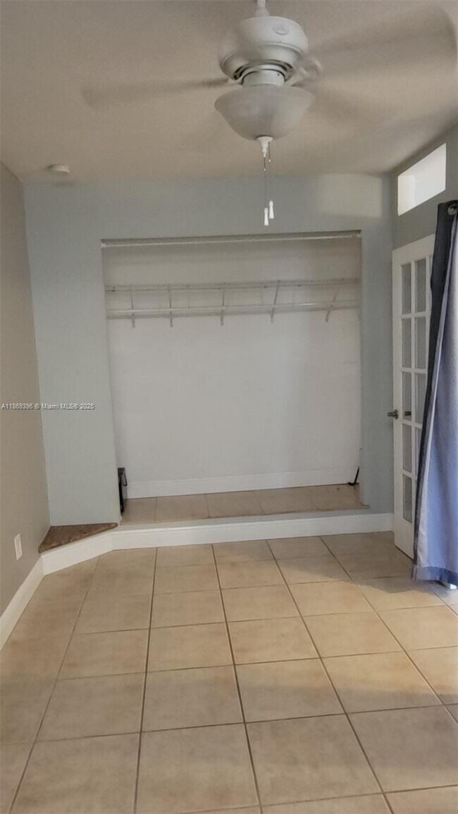 850 SW 55th Terrace in Margate, FL - Building Photo - Building Photo