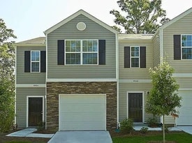 9113 Bradstreet Commons Way in Charlotte, NC - Building Photo