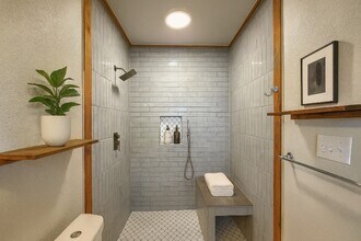 1211 W Agarita Ave in San Antonio, TX - Building Photo - Building Photo
