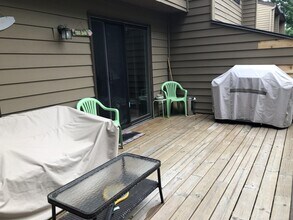 362 W Eagle Lake Dr in Maple Grove, MN - Building Photo - Building Photo