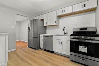 2330-2340 Candace St, Pittsburgh, PA, 15216 in Pittsburgh, PA - Building Photo - Building Photo