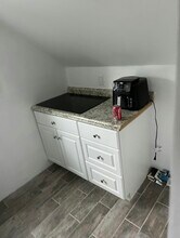 33 Algonquin Pl in Springfield, MA - Building Photo - Building Photo
