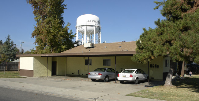 793 Broadway Ave in Atwater, CA - Building Photo - Building Photo