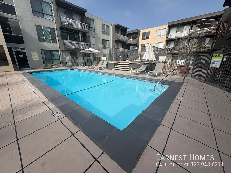 1745 Camino Palmero St in Los Angeles, CA - Building Photo