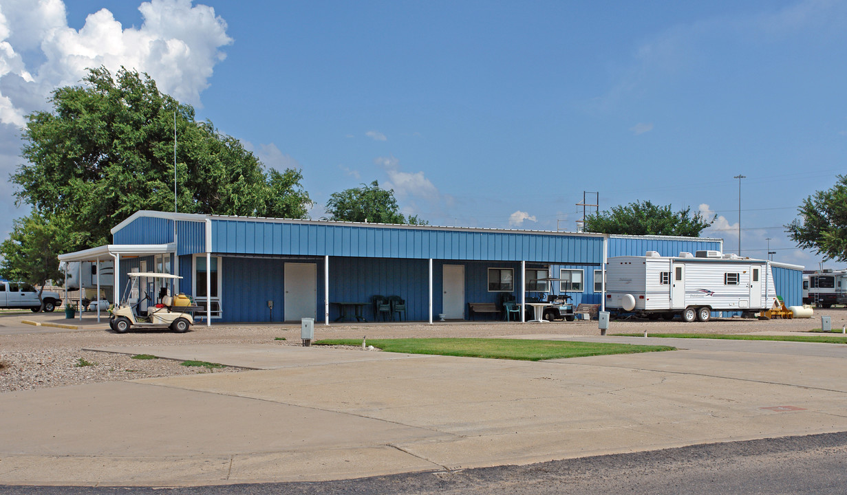 3436 W Tx-289-loop in Lubbock, TX - Building Photo