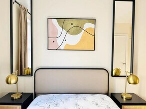 Furnished room/NOT APARTMENT in Brooklyn, NY - Foto de edificio - Building Photo