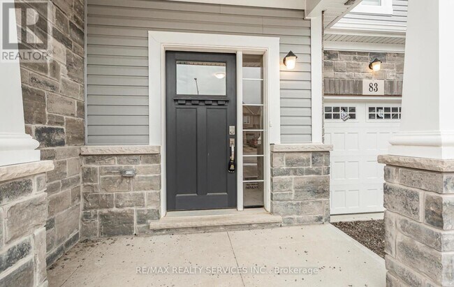 83 Sycamore St in Welland, ON - Building Photo - Building Photo