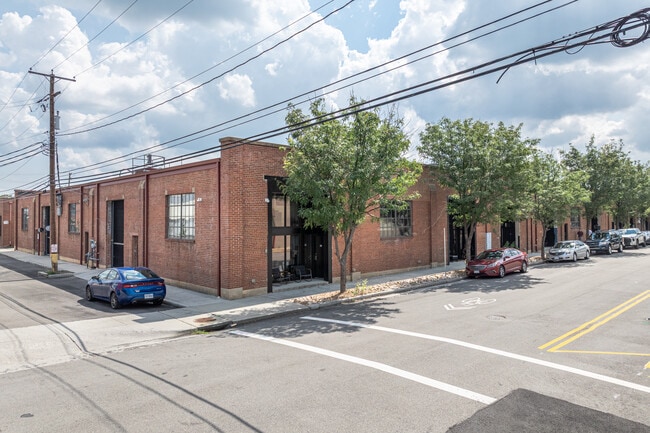 1 Scott's Addition in Richmond, VA - Foto de edificio - Building Photo