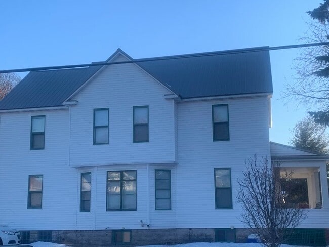 property at 426 W 8th St