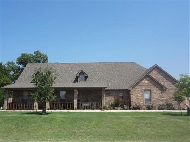 property at 115 Blackberry Rd