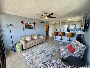2240 Kuhio Ave. in Honolulu, HI - Building Photo - Building Photo