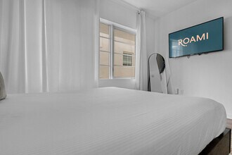 1200 Ocean Dr in Miami Beach, FL - Building Photo - Building Photo