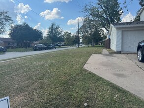 3521 Byrd Dr in Mesquite, TX - Building Photo - Building Photo