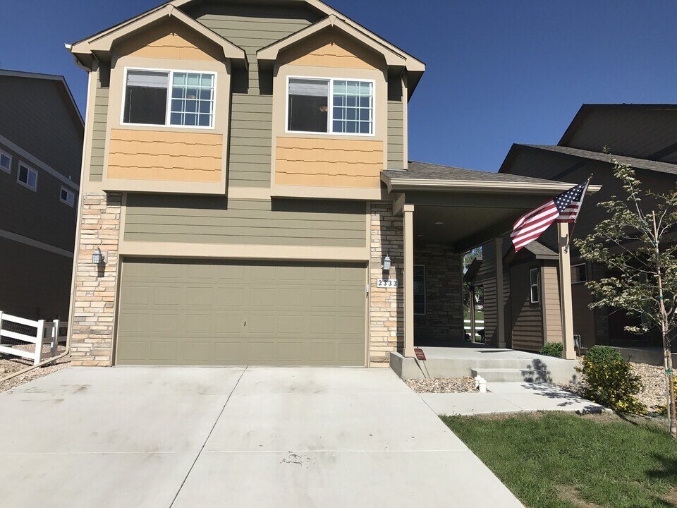 2333 Marshfield Ln in Fort Collins, CO - Building Photo
