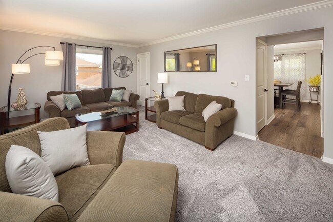 3107 28th Street Ct, Unit 2 in Rock Island, IL - Foto de edificio - Building Photo