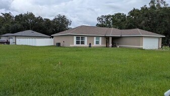 16773 SW 18th Avenue Rd in Ocala, FL - Building Photo