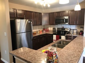 Adagio at Westshore Palms in Tampa, FL - Building Photo - Building Photo