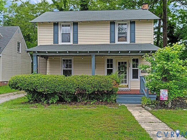 property at 104 E Union St