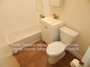 402 Nashville Ave in Huntington Beach, CA - Building Photo - Building Photo