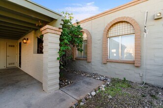 3035 N Desert Dr in Tucson, AZ - Building Photo - Building Photo