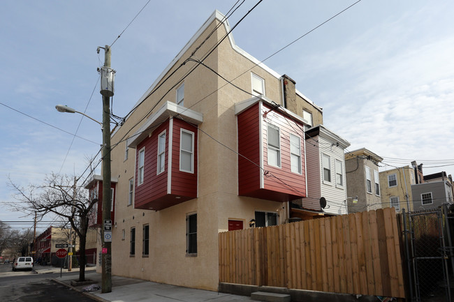 2128 N 17th St in Philadelphia, PA - Building Photo - Building Photo