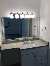 5300 Keller Springs Rd in Dallas, TX - Building Photo - Building Photo