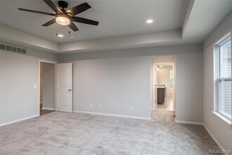 24180 Liberty Hill Dr in Farmington, MI - Building Photo - Building Photo