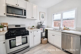 2362 W Washington Blvd in Los Angeles, CA - Building Photo - Building Photo