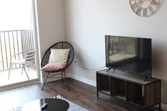 4415 Lincoln Way in Ames, IA - Building Photo - Building Photo